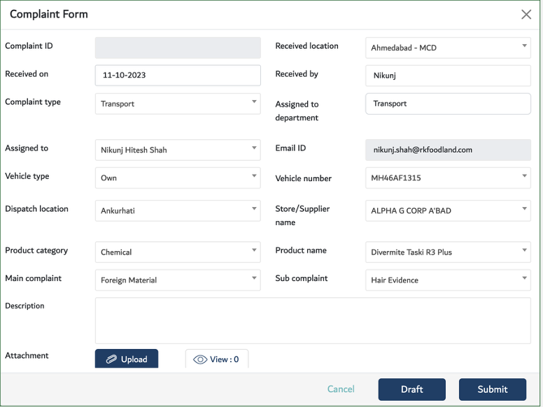 UNITXPRO complaint form with assignment, product, and evidence upload.